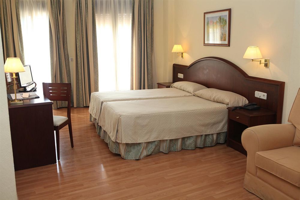 Hotel Trafalgar Jerez de la Frontera Rom bilde